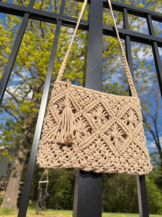 The Coastal Carryall Purse- Ash Mocha